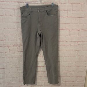 Faherty Men's Relaxed Jeans in Gray